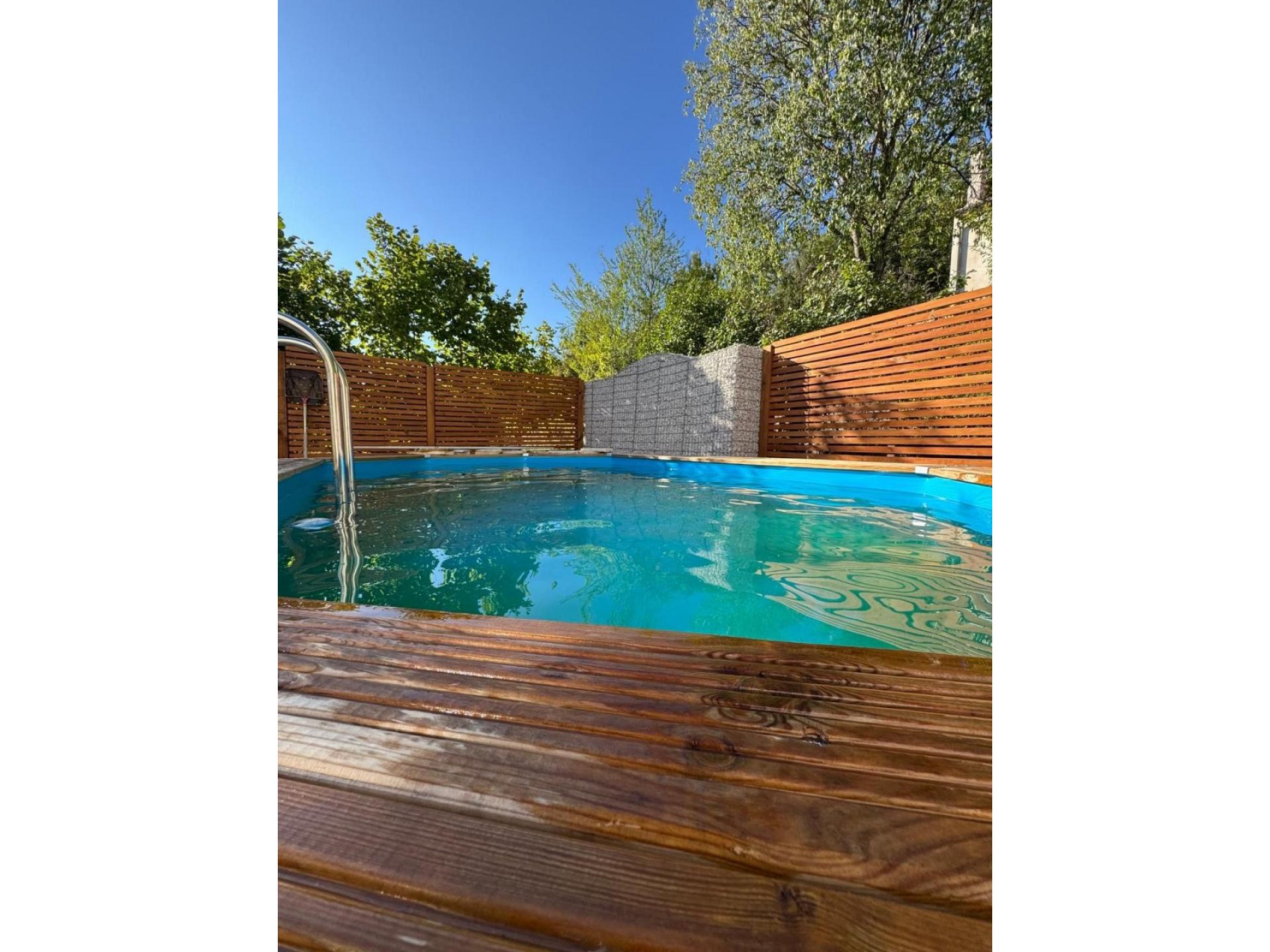 Schwimmbad